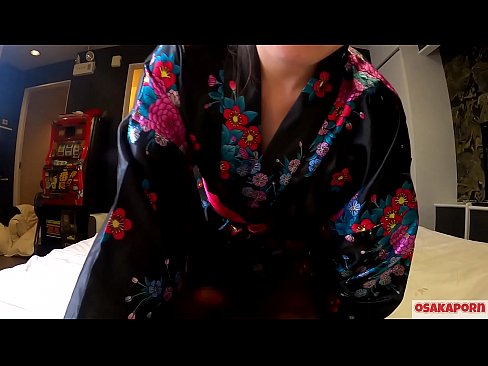 ❤️ Jong cosplay-meisie hou van seks tot orgasme met 'n spuit in 'n perdevrou en 'n blowjob. Asiatiese meisie met harige poes en pragtige tiete in tradisionele Japannese kostuum in amateurvideo wat masturbasie met fokspeelgoed wys. Sakura 3 OSAKAPORN. Porno vk by ons af.com-milf-300.ru ❌️